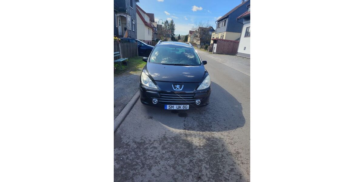 Peugeot 307 198.992 km 700 &euro; Rohr 98530