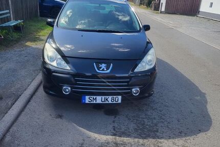 Peugeot 307 198.992 km 900 &euro; Rohr 98530