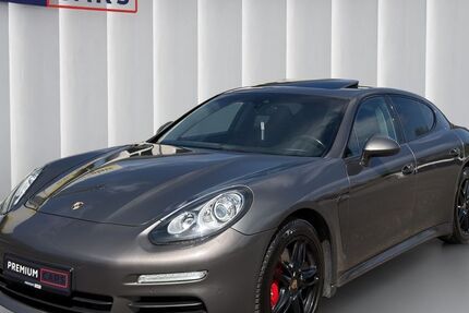 Porsche Panamera 225.563 km 27.990 &euro; Laupheim 88471