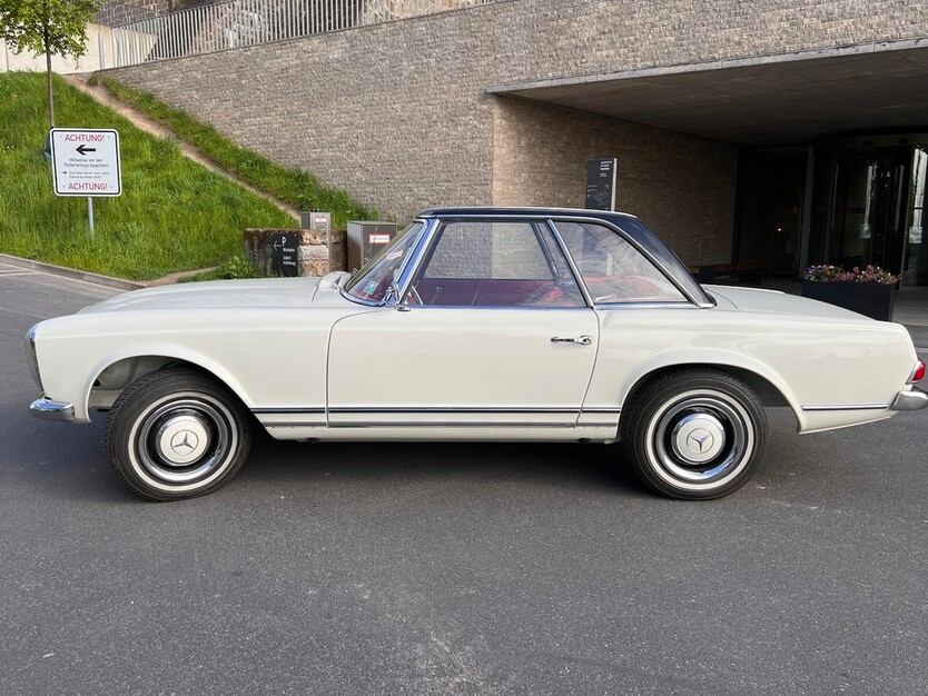 Mercedes-Benz SL 230 14.500 km 164.000 € Lohmar 53797