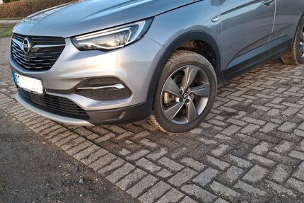Opel Grandland (X) 46.000 km 17.200 &euro; Georgsmarienhütte 49124