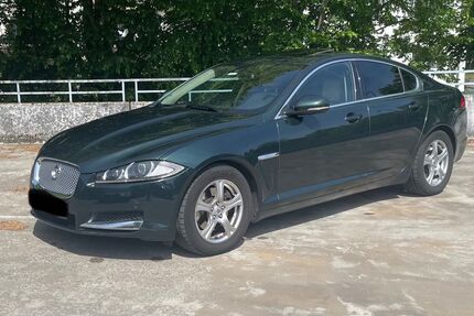 Jaguar XF 240.000 km 5.999 &euro; Frankfurt 65934