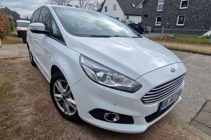 Ford S-Max 217.764 km 9.490 &euro; Barsbüttel 22885