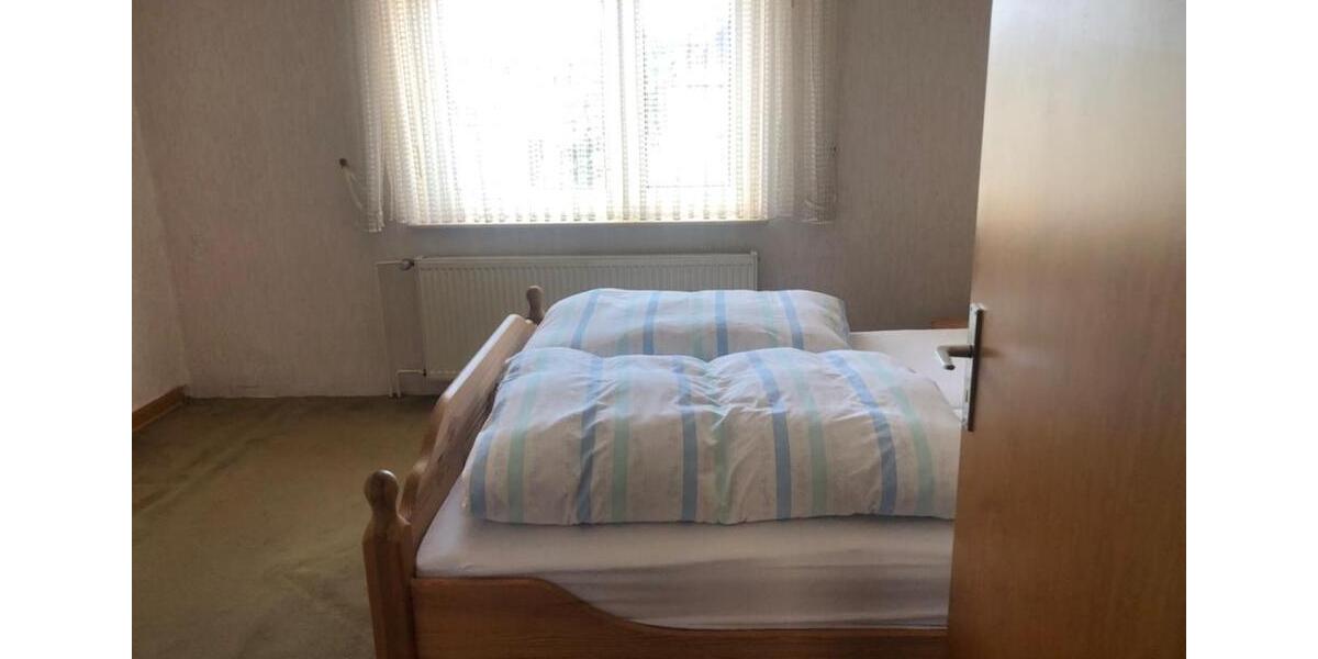 Einfamilienhaus Bebra - 10 Zimmer, 282 m&sup2;, 2.190&euro; | Angebot:25239180