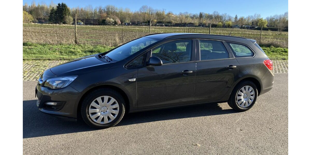 Opel Astra 27.800 km 10.600 &euro; Limbach-Oberfrohna 09212