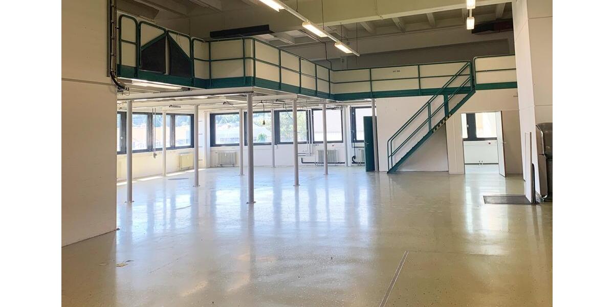 Helle Produktionsfläche |Renoviert|Starkstrom|Ab 2 EURm²!* zimmer