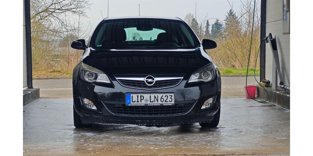 Opel Astra 162.000 km 5.190 &euro; Barntrup 32683