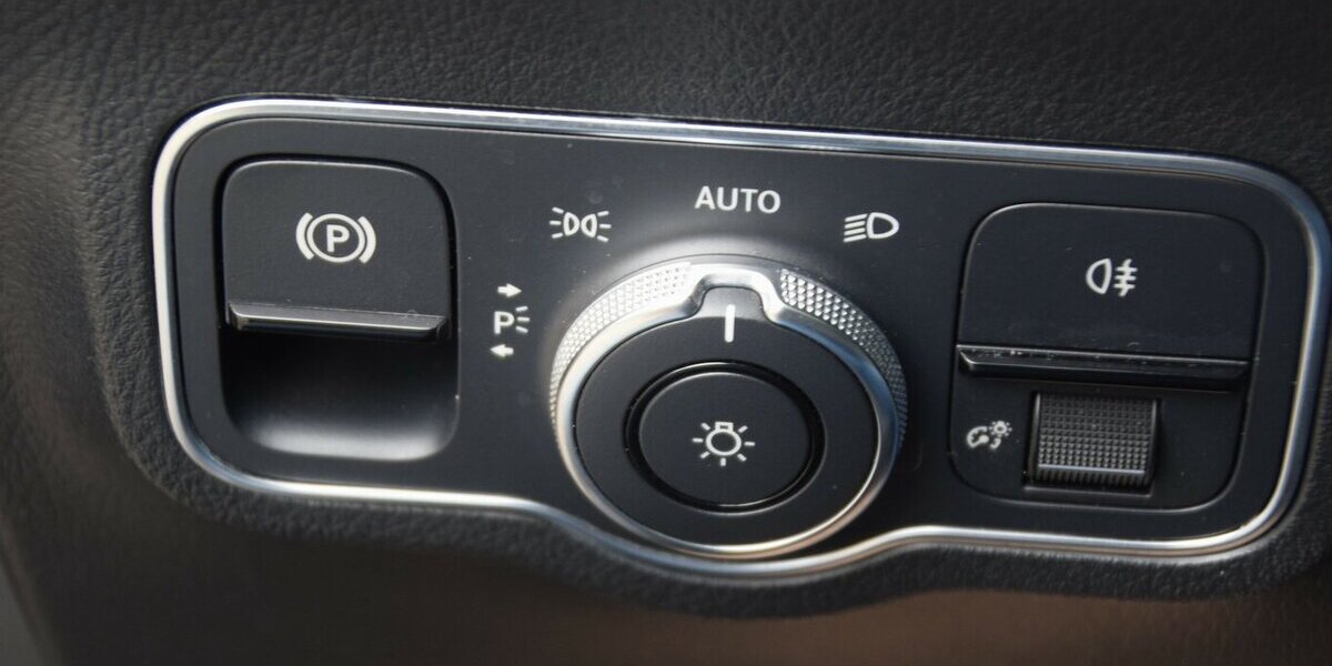 Mercedes-Benz GLA 200 d Style Aut.8G Navi*Panorama*Leder*LED* 142.165 km 22.980 &euro; Rastede 26160