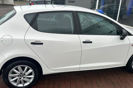 Seat Ibiza 72.000 km 7.500 &euro; Hildesheim 31137