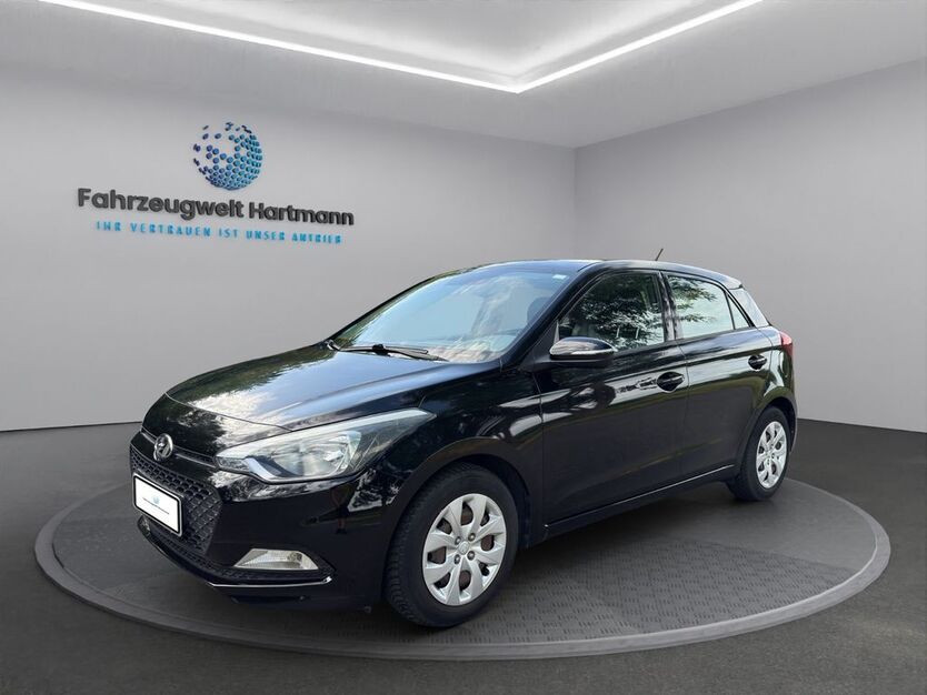 Hyundai i20 86.435 km 7.990 € Andernach 56626