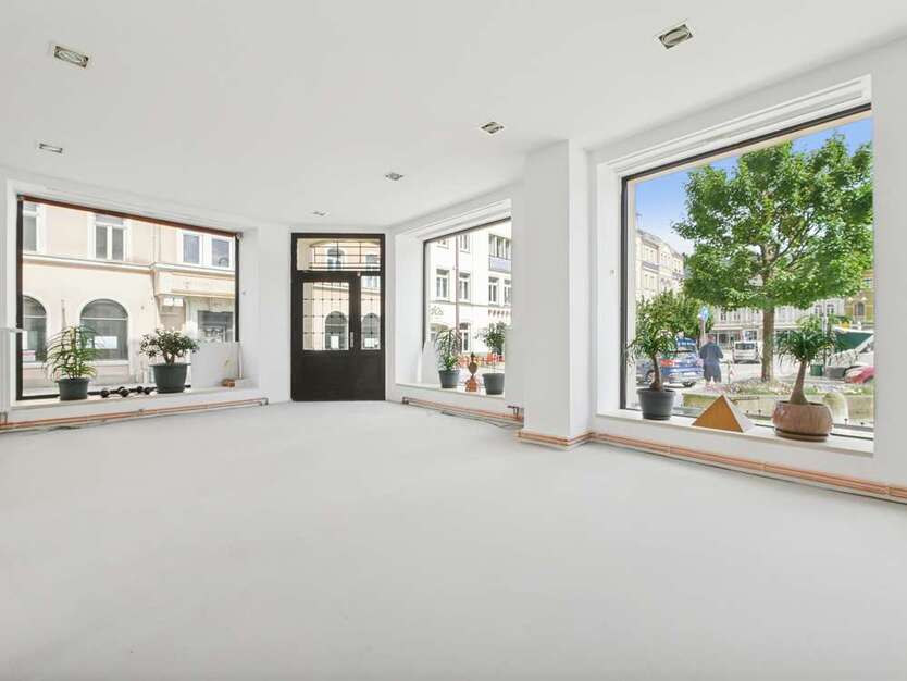 Einzelhandel in Sebnitz 990 € 55.29 m²