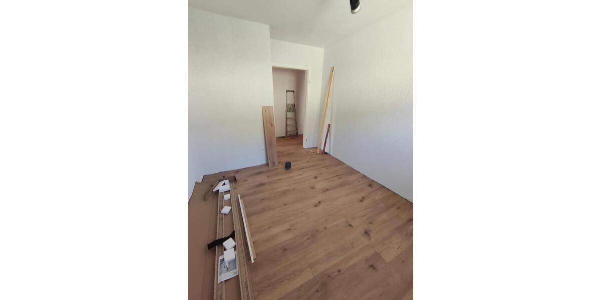 Etagenwohnung Stutensee - 4 Zimmer, 114 m&sup2;, 1.600&euro; | Angebot:25806180