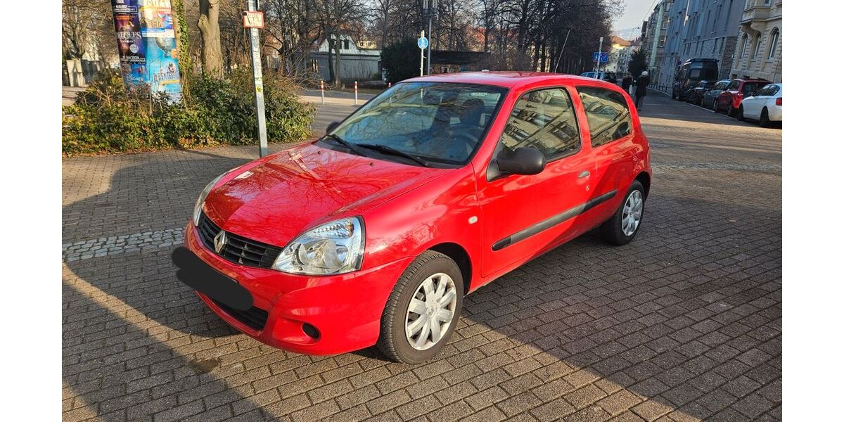 Renault Clio 160.900 km 1.390 &euro; Stuttgart 70176