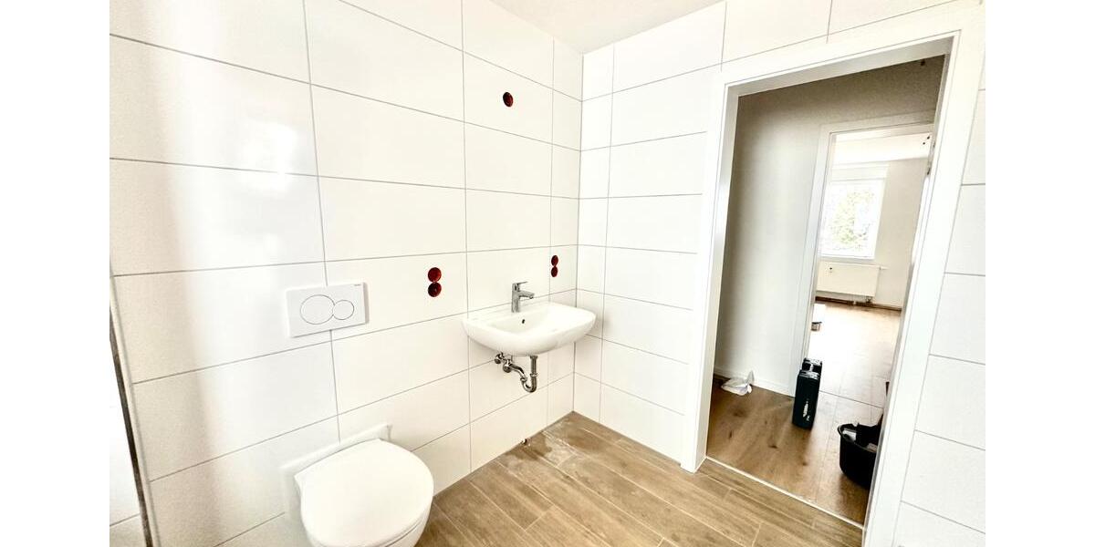 Etagenwohnung Bitterfeld-Wolfen Greppin - 3 Zimmer, 84 m&sup2;, 630&euro; | Angebot:25614501