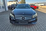 Mercedes-Benz E 400 d T 4M Standheizung, Rückfahrkamera, AHK, Co 200.000 km 19.890 &euro; Rodgau 63110