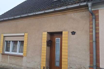 Kleines EFH ideal als Ferienhaus in der Nähe des Schwielochsee`s! 3 zimmer