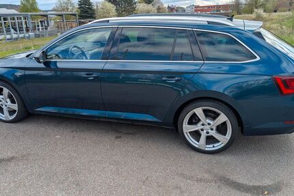 Skoda Superb 150.500 km 18.900 &euro; Kümmersbruck 92245