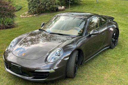 Porsche 991