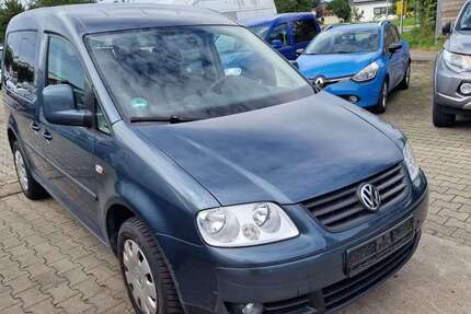 VW Caddy 241.000 km 2.650 € Baindt 88255
