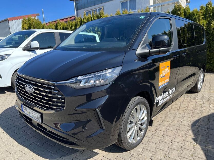 Ford Tourneo Custom 15.000 km 53.900 € Böhmenkirch 89558