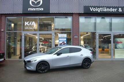 Mazda 3 40.654 km 22.485 &euro; Hamburg 22049