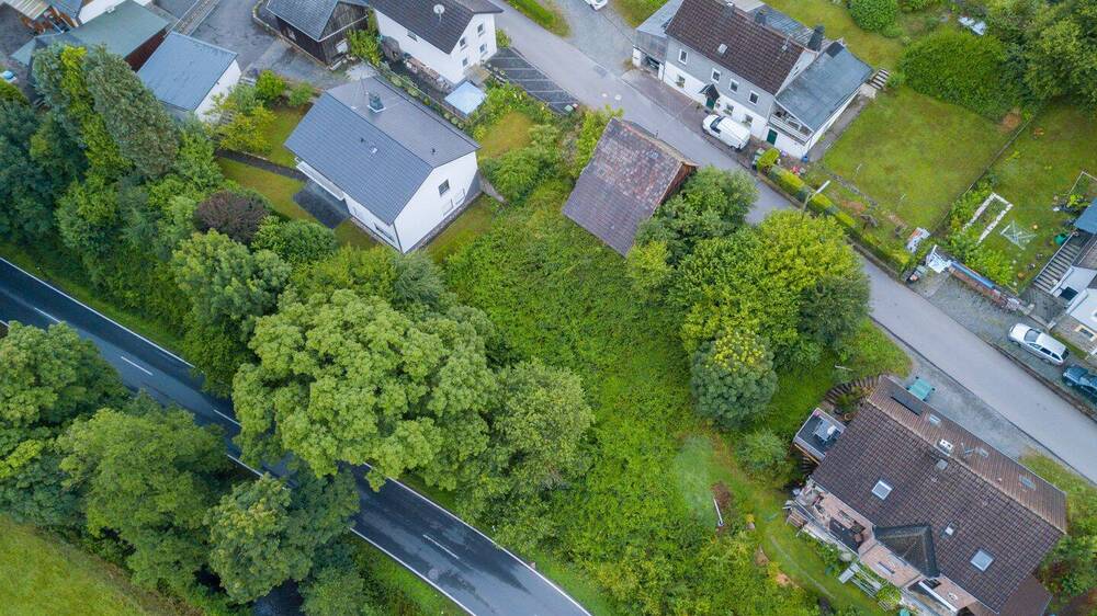 Großzügiges Grundstück mit Scheune in idyllischer Lage von Morsbach Rhein! zimmer