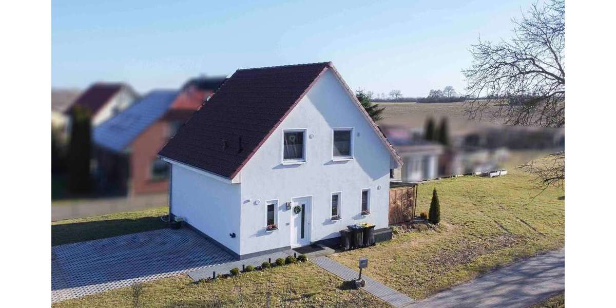 Einfamilienhaus Feldberger Seenlandschaft - 4 Zimmer, 100 m&sup2;, 299.000&euro; | Angebot:26690083