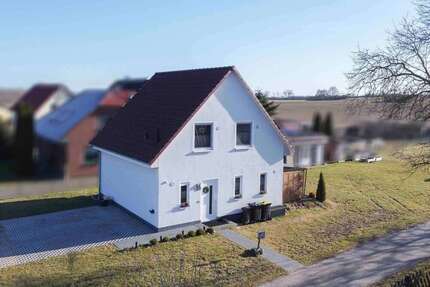 Haus Feldberger Seenlandschaft - 4 Zimmer, 100 m&sup2;, 299.000&euro; | Angebot:26690083