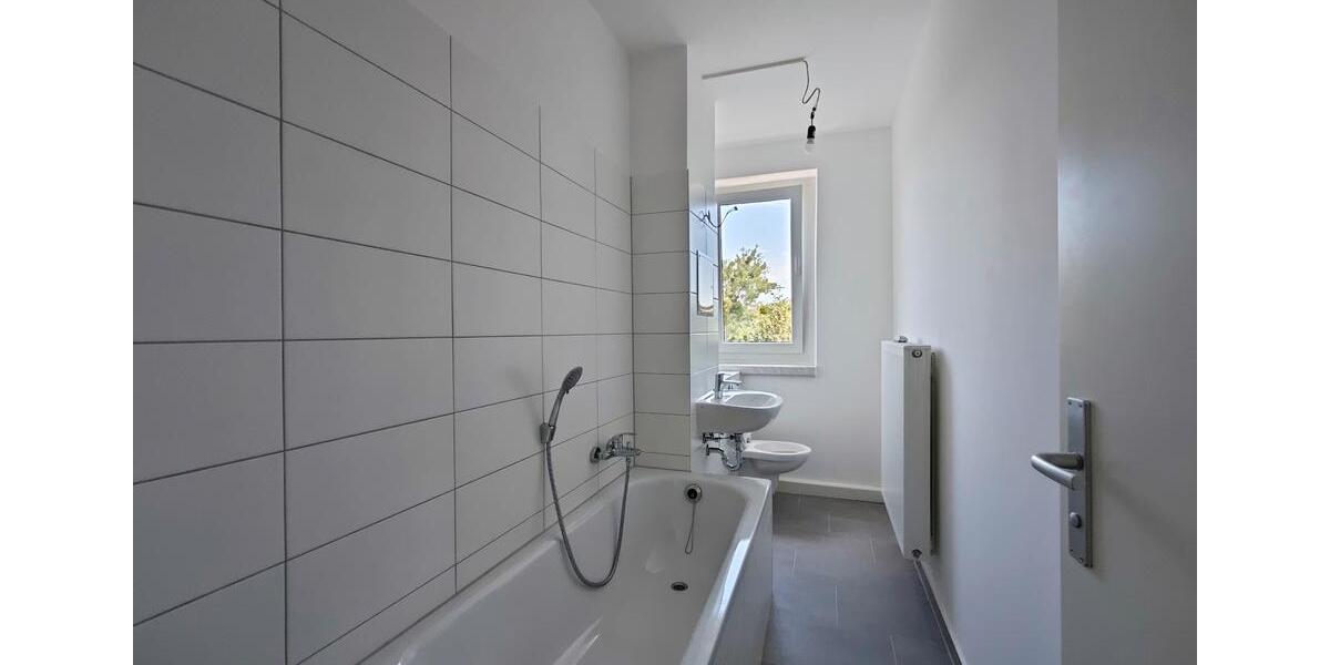 Etagenwohnung Sangerhausen - 4 Zimmer, 72 m&sup2;, 430&euro; | Angebot:26662546