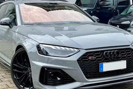 Audi RS4 8.679 km 80.900 € Ebringen 79285
