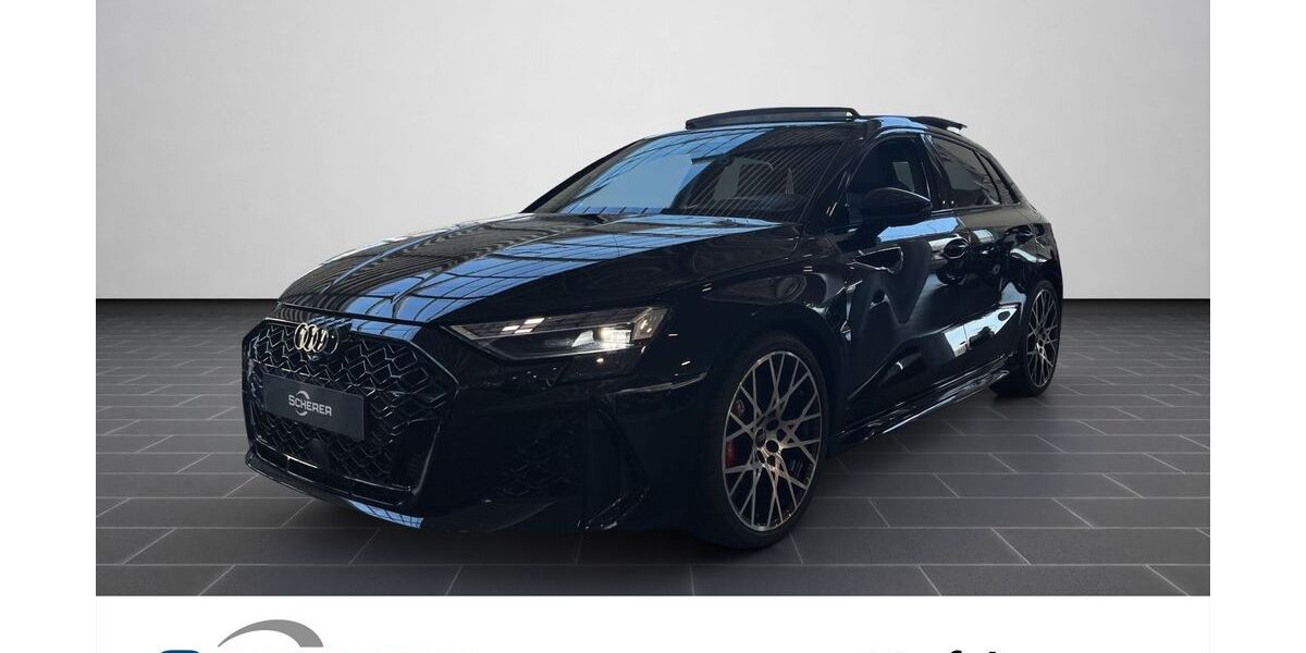 Audi RS3 2.900 km 71.990 &euro; Wiesbaden 65189