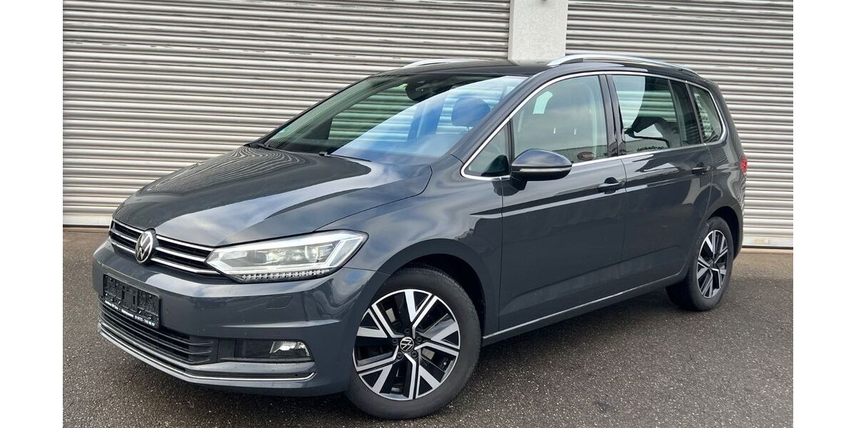 VW Touran 182.210 km 17.900 &euro; Hildrizhausen /Stuttgart 71157