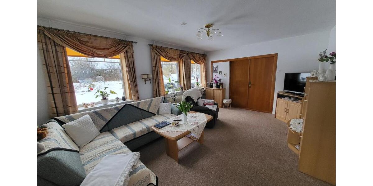 Einfamilienhaus Handewitt - 5 Zimmer, 256 m&sup2;, 2.200&euro; | Angebot:24754204