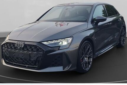 Audi RS3 5.398 km 70.990 &euro; Euskirchen 53879