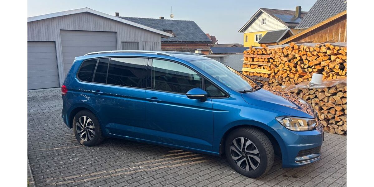 VW Touran 36.500 km 25.500 &euro; Maxhütte- Haidhof 93142