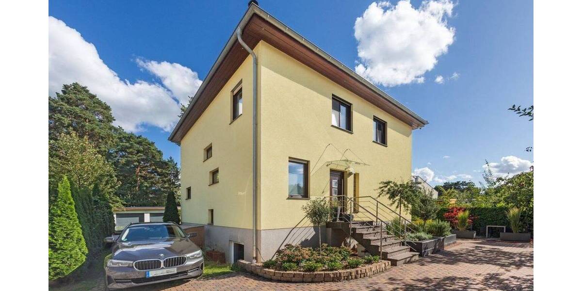 Einfamilienhaus Eichwalde - 8 Zimmer, 265 m&sup2;, 1.090.000&euro; | Angebot:25750624