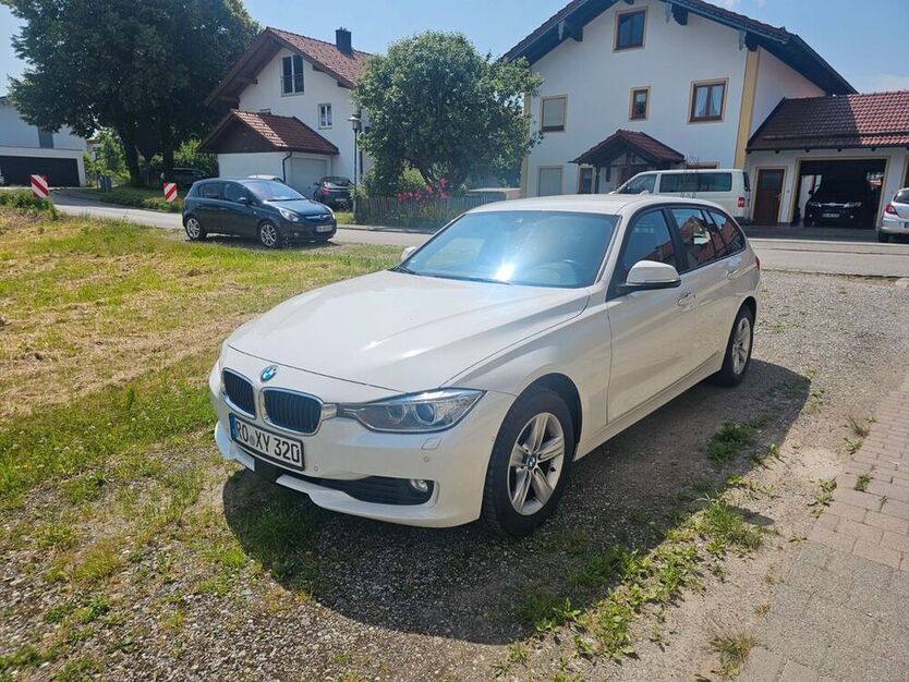 320