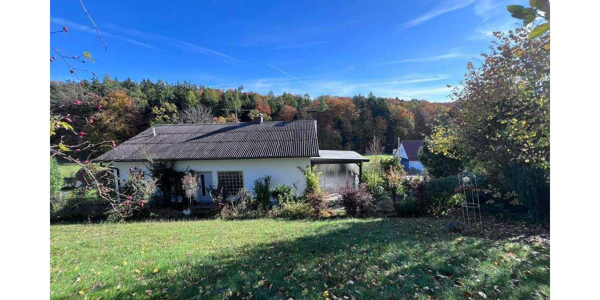 Mehrfamilienhaus, Wohnhaus Sinzing Saxberg - 6 Zimmer, 207 m&sup2;, 399.000&euro; | Angebot:25745210