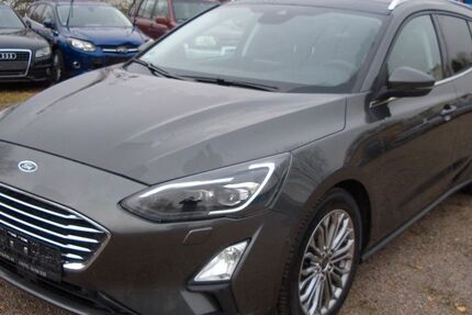 Ford Focus 76.900 km 12.999 &euro; Großräschen 01983