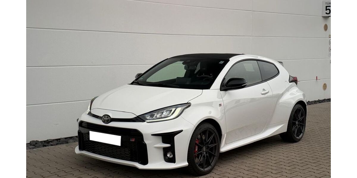 Toyota Yaris 51.081 km 33.800 &euro; Groß-Umstadt 64823