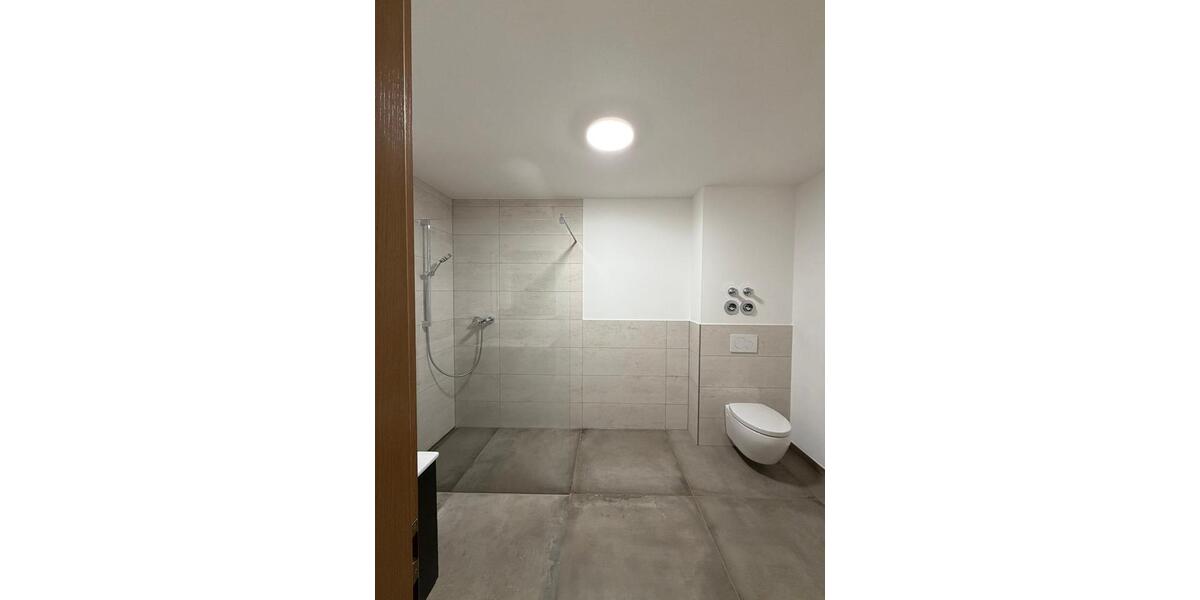 Dachgeschoßwohnung Bad Rothenfelde - 3 Zimmer, 97 m&sup2;, 980&euro; | Angebot:26624885