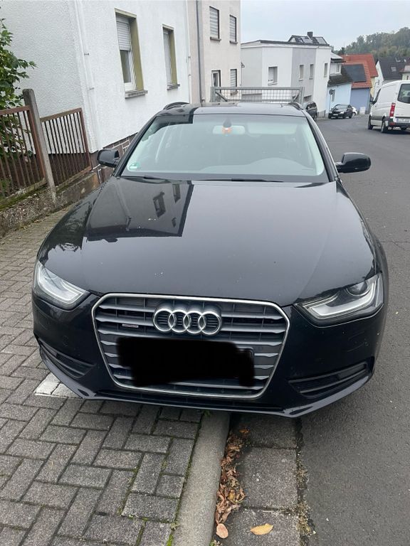 Audi A4 220.000 km 10.500 € Pohlheim 35415