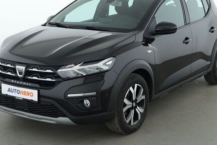 Dacia Sandero 35.015 km 12.890 &euro; Leipzig 04328