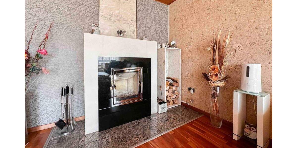 Doppelhaushälfte Nürnberg Schweinau - 8 Zimmer, 179 m&sup2;, 589.000&euro; | Angebot:25476414