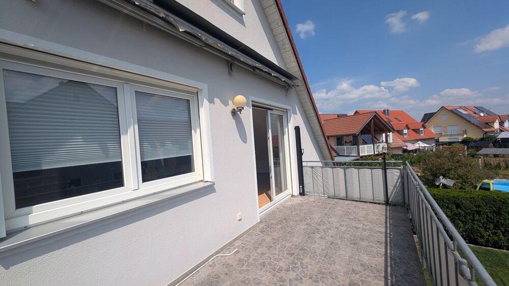 Provisionsfreie, sonnige 3 Zimmerwohnung mit großem Südbalkon und separaten Hobbyraum - Appartement Waidhofen | Angebot:27155332