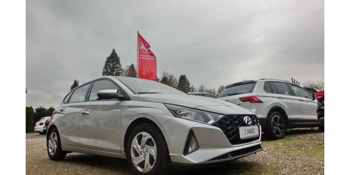 Hyundai i20 37.500 km 13.900 &euro; Schwerin-Warnitz /MV 19057