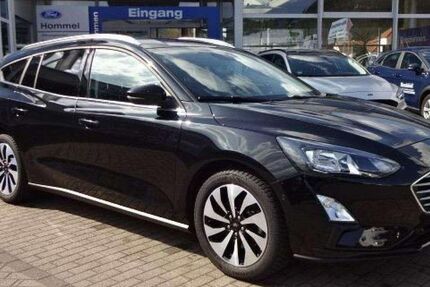 Ford Focus 54.000 km 19.490 € Suhl 98529