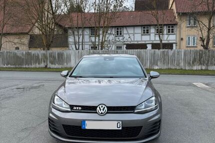 VW Golf 146.520 km 15.300 &euro; Bückeburg 31675