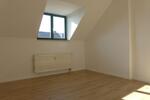 Dachgeschoßwohnung Chemnitz Bernsdorf - 3 Zimmer, 67 m&sup2;, 66.000&euro; | Angebot:25218828