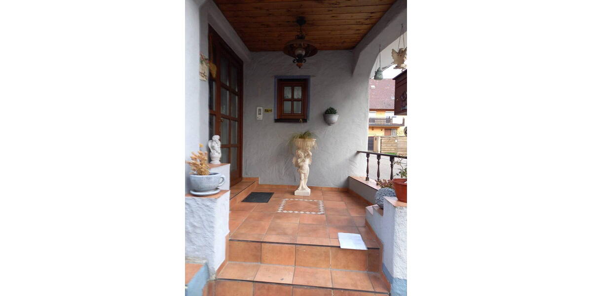 Einfamilienhaus Bretten Bauerbach - 6 Zimmer, 220 m&sup2;, 615.000&euro; | Angebot:26681055